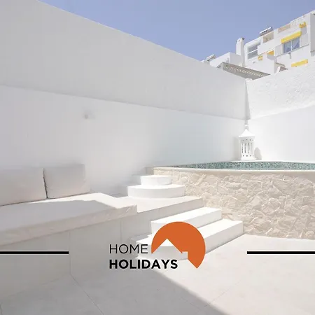 #128 Number 10 By Holidays アルブフェイラ