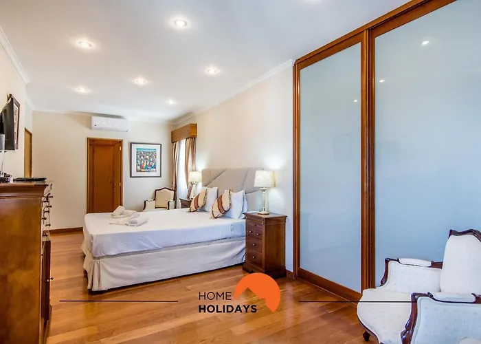 #128 Number 10 By Holidays 度假居 阿尔布费拉