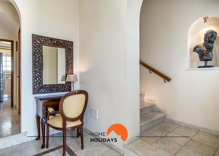 #128 Number 10 By Holidays * 阿尔布费拉