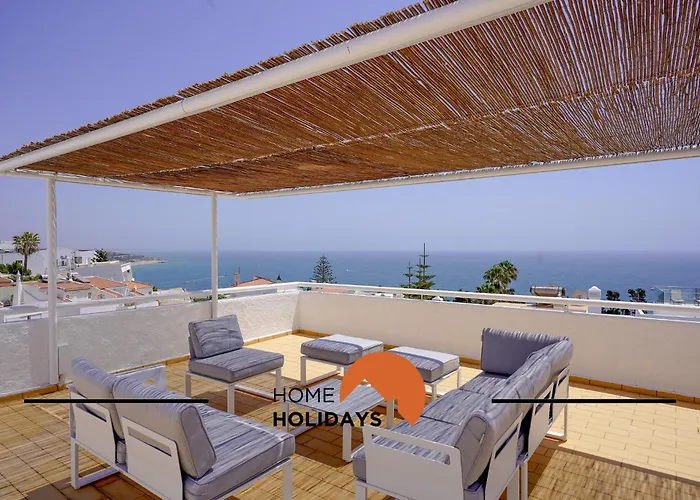 度假居 #128 Number 10 By Holidays *